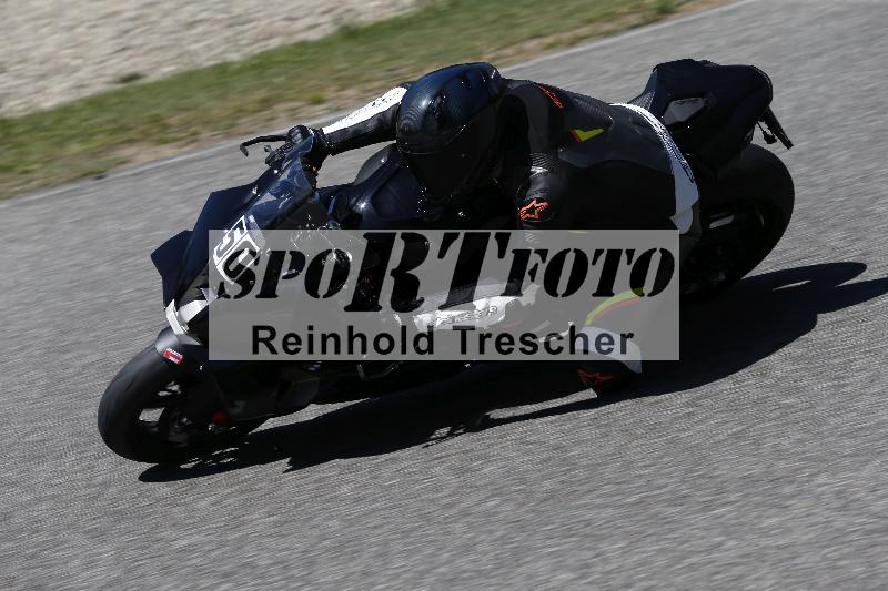 /15 22.05.2026  Plüss Moto Sport  Discover the Bike ADR /Gruppe rot - Race 3/50